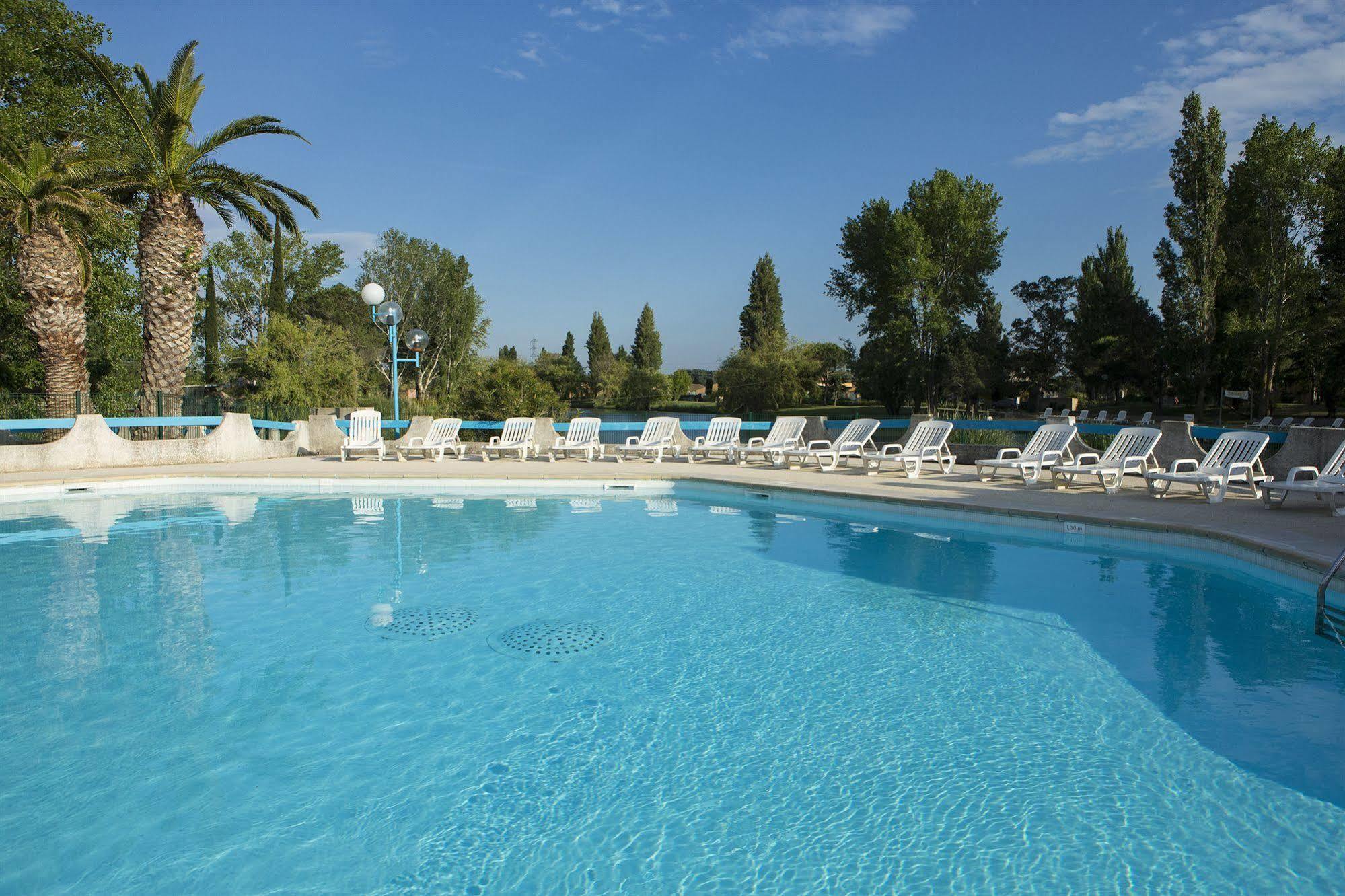 Sowell Family Les Amandiers 4* Arles